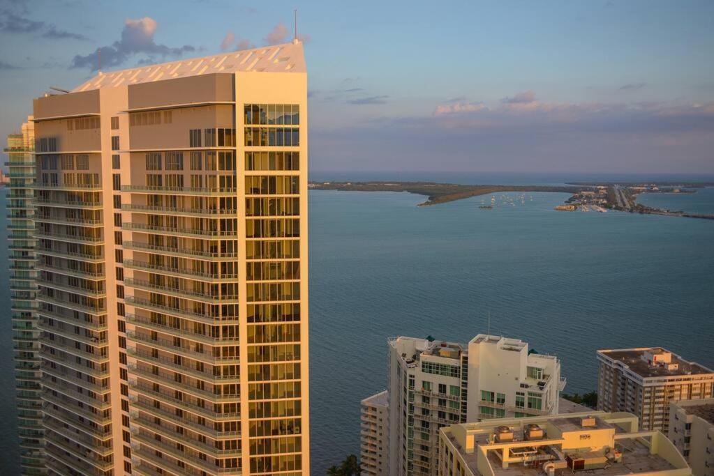 Lovely Upscale Condo Gorgeous View 2Bd 2Bath In Brickell Miami Ngoại thất bức ảnh