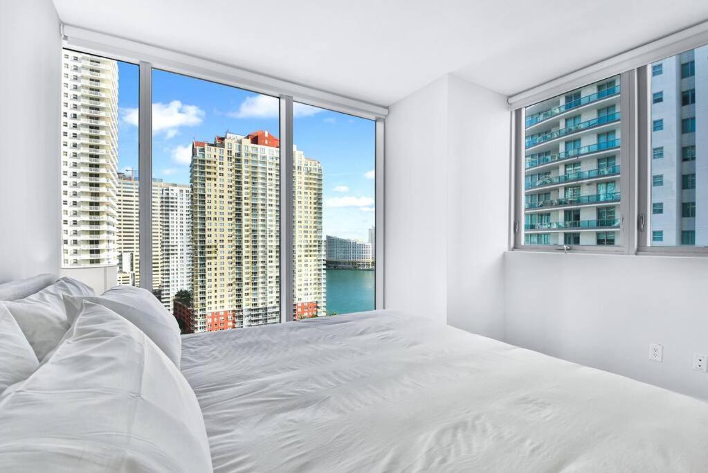 Lovely Upscale Condo Gorgeous View 2Bd 2Bath In Brickell Miami Ngoại thất bức ảnh