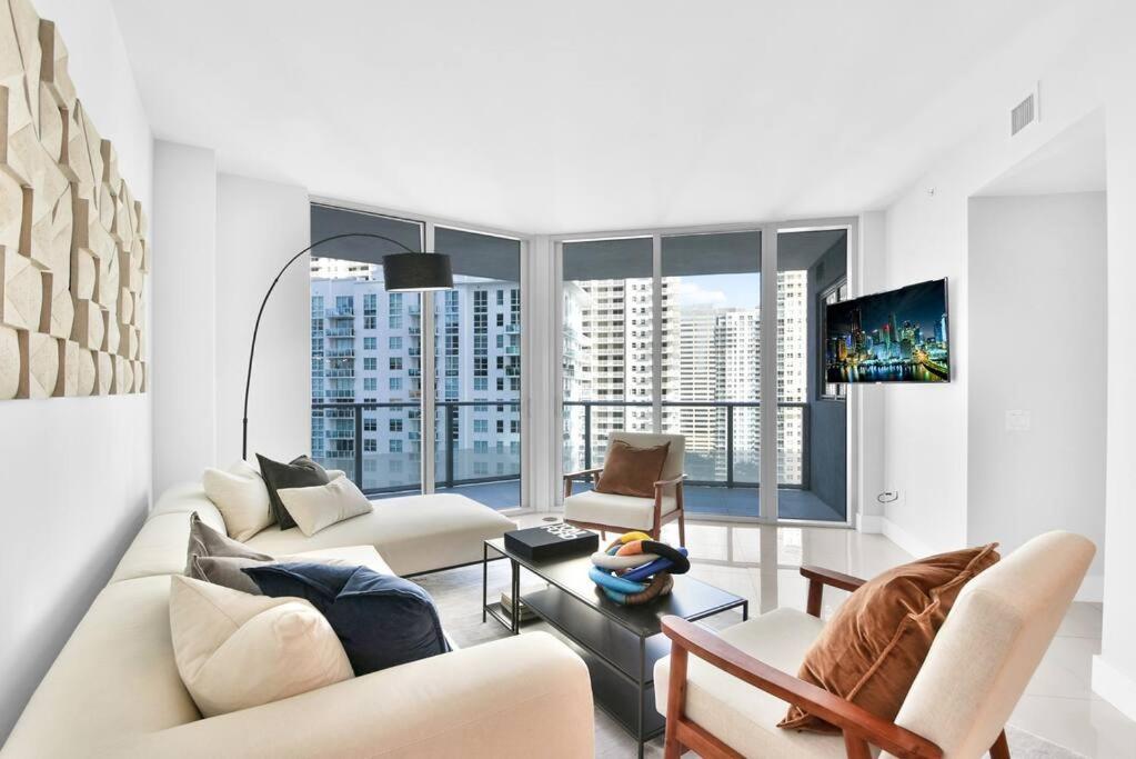 Lovely Upscale Condo Gorgeous View 2Bd 2Bath In Brickell Miami Ngoại thất bức ảnh