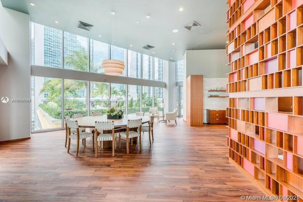 Lovely Upscale Condo Gorgeous View 2Bd 2Bath In Brickell Miami Ngoại thất bức ảnh