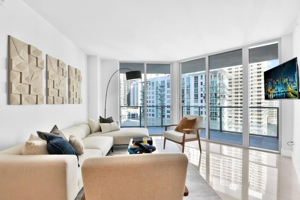 Lovely Upscale Condo Gorgeous View 2Bd 2Bath In Brickell Miami Ngoại thất bức ảnh